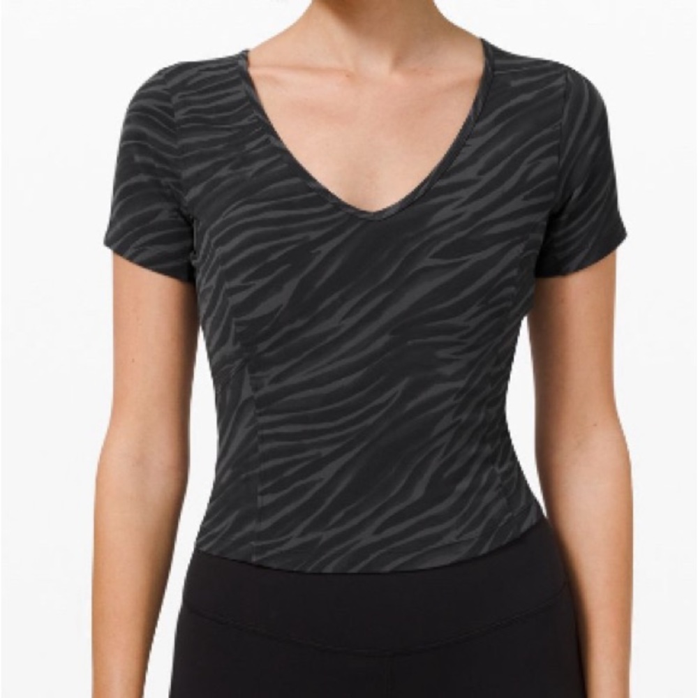 Lululemon Nulu Cropped Slim Yoga Short Sleeve Shirt